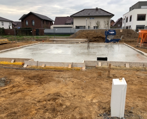 Neubau Einfamilienhaus in Borken Rohbau Fundament Erdarbeiten Naßmacher Bauunternehmung